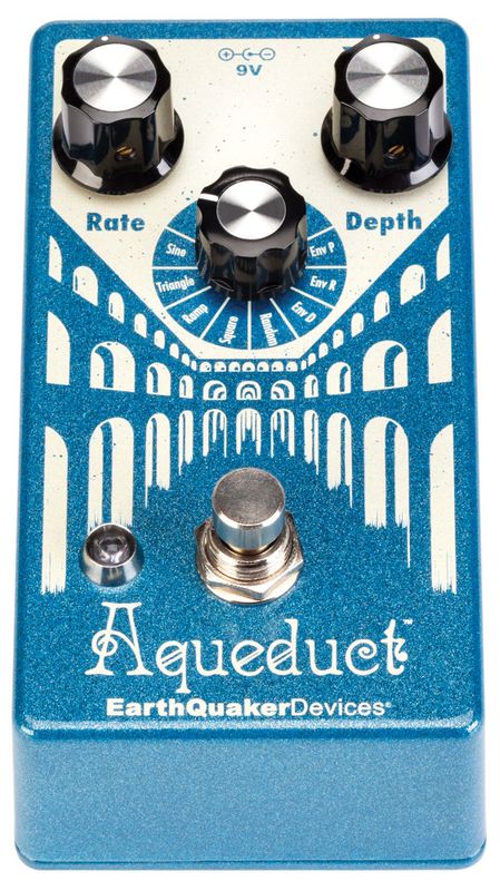 EarthQuaker Devices Aqueduct True-pitch Vibrato
